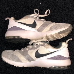 Nike Women’s Shoes Size 8